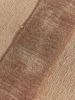 Alfombra artesanal de algodón texturizada Dania