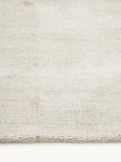 Alfombra artesanal de viscosa Jane