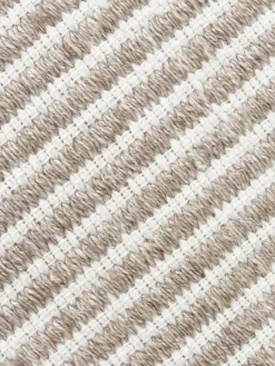 Alfombra artesanal para exterior a rayas Turner