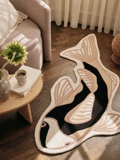 Alfombra de lana de forma orgánica Koi