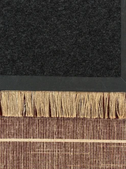 Alfombra de pelo corto con flecos diseño Folkform Monochrome