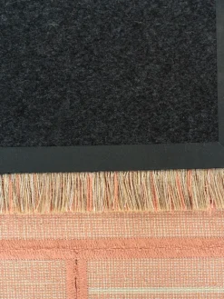 Alfombra de pelo corto con flecos diseño Folkform Monochrome