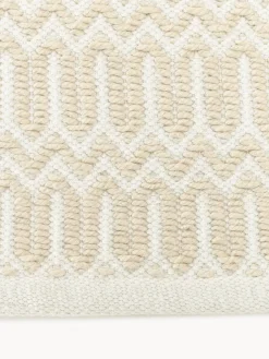 Alfombra exterior artesanal con estampado geométrico Rune