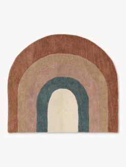 Alfombra infantil artesanal de lana con flecos Rainbow