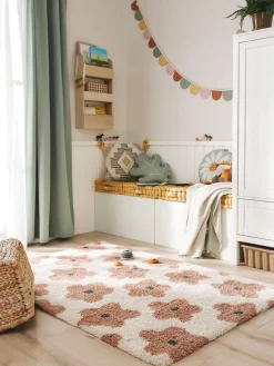 Alfombra infantil con motivos florales Gobi