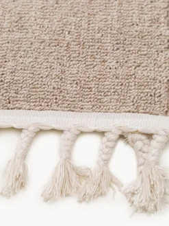 Alfombra infantil texturizada con borlas Momo