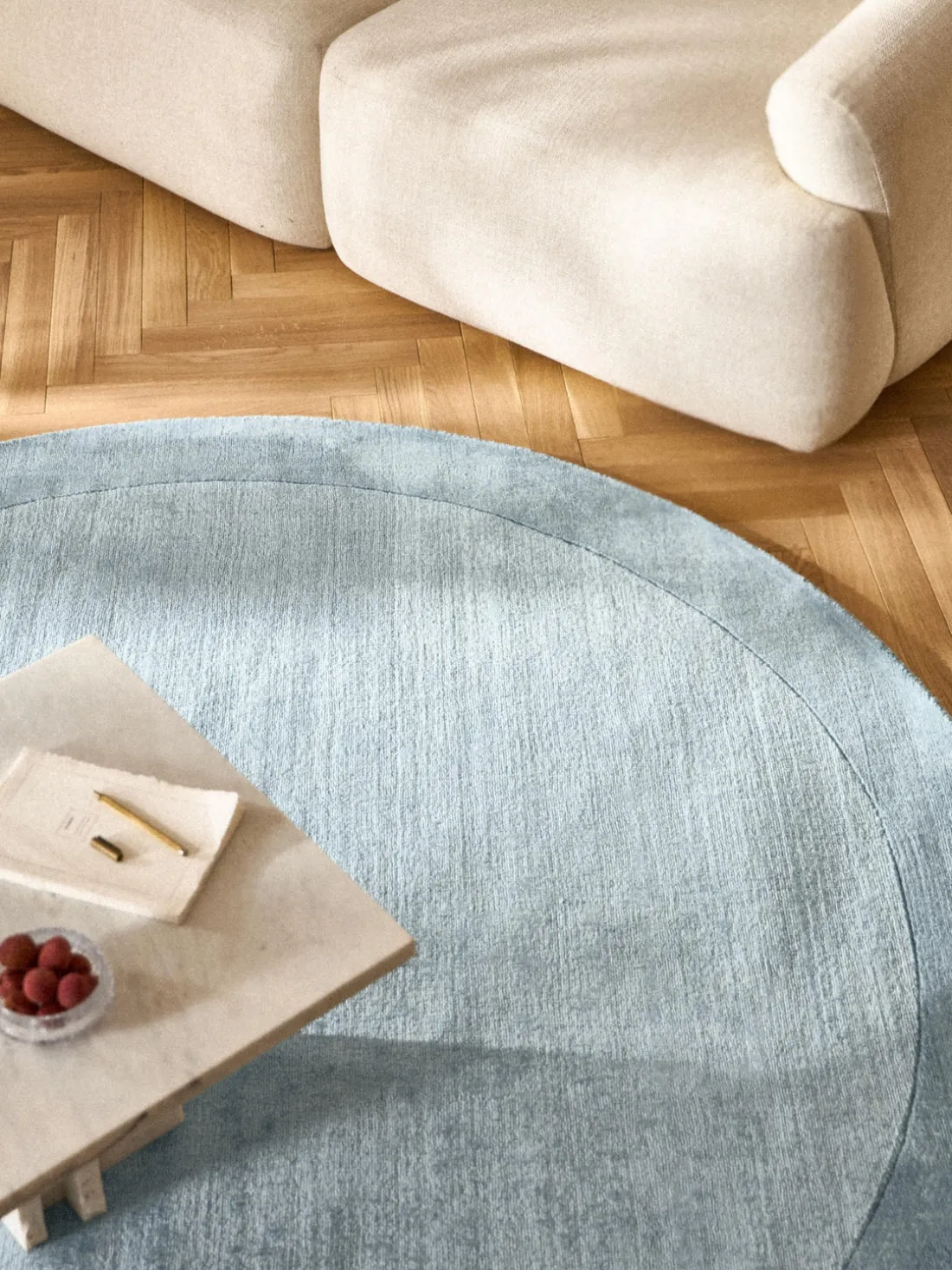 Alfombra redonda de pelo corto Kari