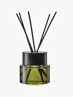 Ambientador Oud Leaf (rosa, madera de cedro, jazmín, iris & lirio de los valles)