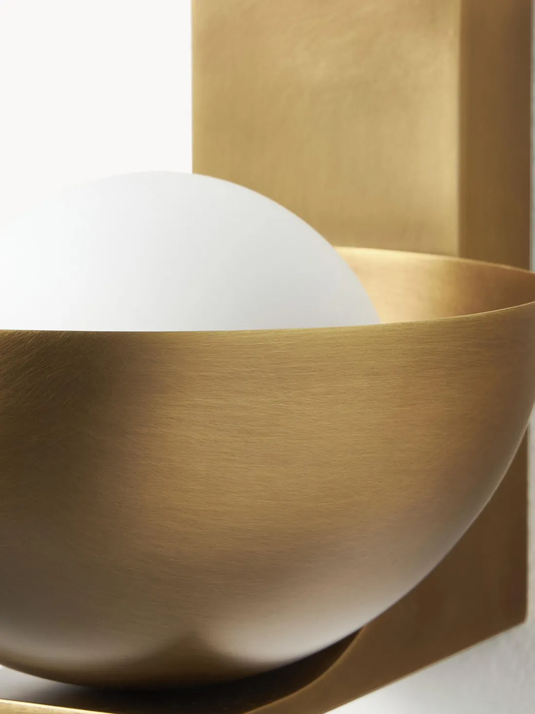 Aplique de metal Collins