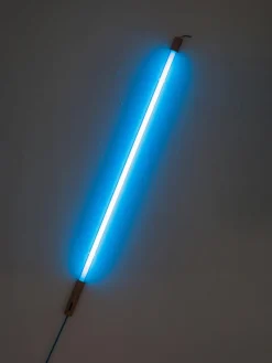 Aplique LED Linea, con enchufe