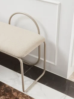 Banco tapizado Angui