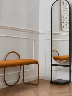 Banco tapizado Angui