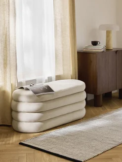 Banco tapizado en terciopelo con espacio de almacenaje Alto