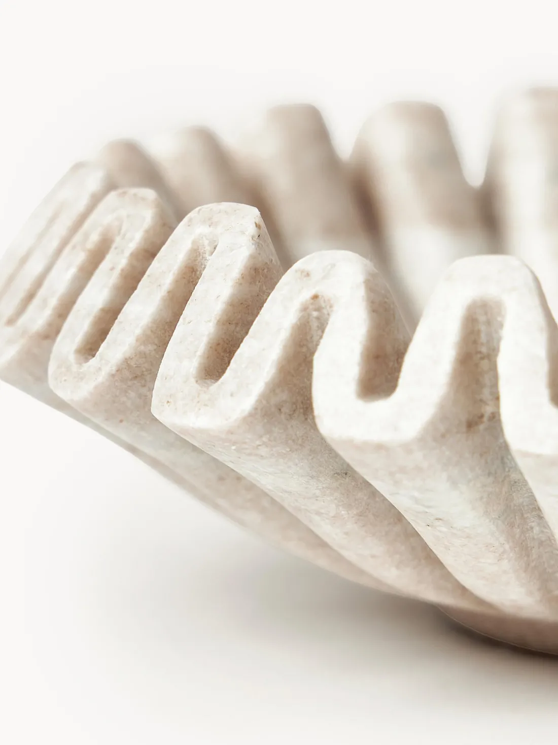 Bol decorativo artesanal de mármol Santorini, Ø 18 cm