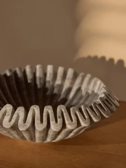 Bol decorativo artesanal de mármol Santorini, Ø 31 cm