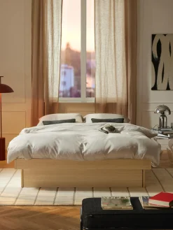 Cama de madera con cajones Sato