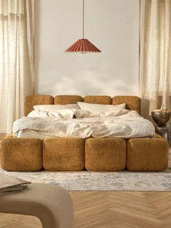 Cama tapizada de borreguillo bouclé Tayla