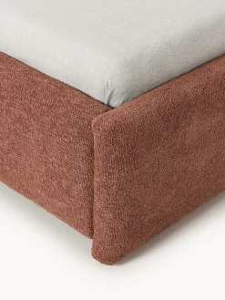 Cama tapizada en tejido bouclé Gary