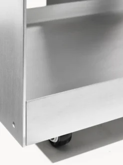 Camarera de metal Lager