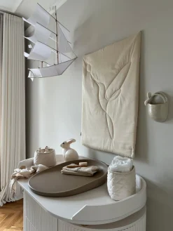 Cambiador de madera artesanal Kai