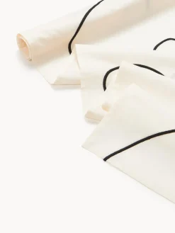 Camino de mesa con bordado abstracto Sue