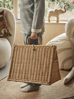 Casa de juegos artesanal de ratán A-house