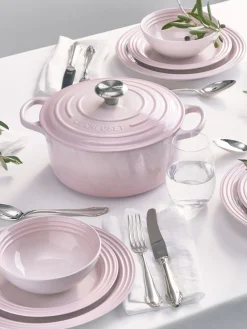 Cazuela redonda de hierro fundido Signature Collection