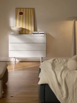 Cómoda de madera Elona