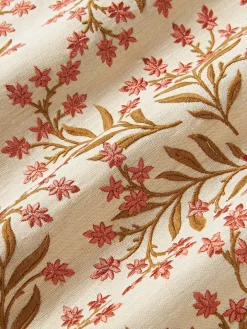 Cojín artesanal de lino con ribete Audrey