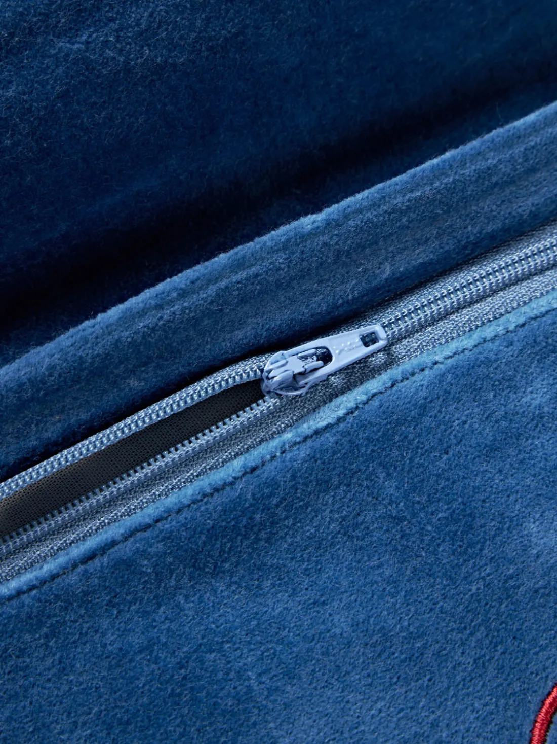 Cojín decorativo de lana artesanal Prozac