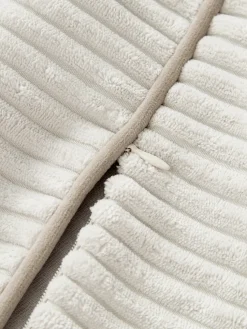 Cojín grande de pana Kylen