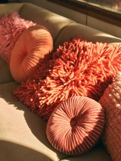 Cojín redondo artesanal de algodón Ripple, Ø 35 cm