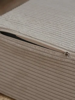 Colchoneta de salto infantil artesanal de pana mate