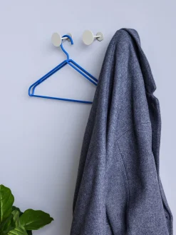 Colgador de metal Flare