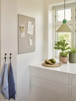 Colgador de metal Swing