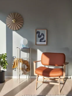 Consola de metal Eyrie