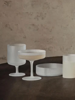 Copas de vino sopladas con relieves Ripple, 2 uds.