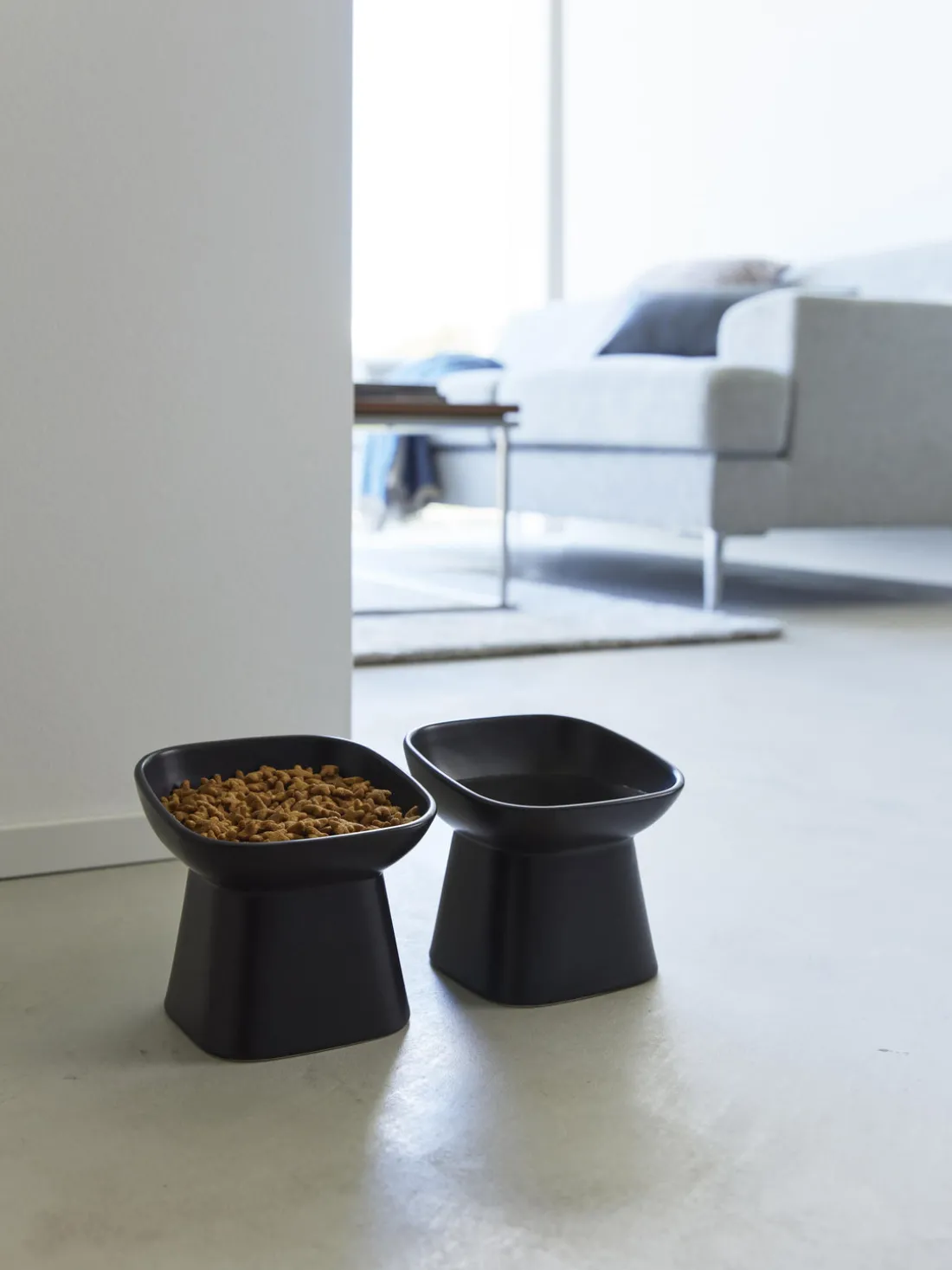 Cuenco de mascotas de cerámica Tower