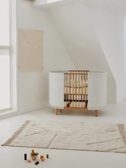 Cuna regulable en altura artesanal Kai, 70 x 120 cm