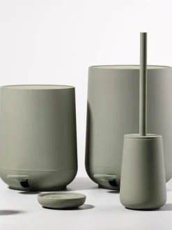 Escobilla de baño de porcelana Nova