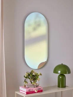 Espejo de pared de diseño iridiscente Ruby