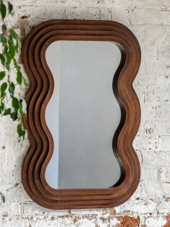 Espejo de pared Hasker