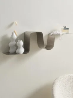 Estante de pared de metal Caterpillar