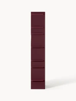 Estantería alta con elementos de metal Rami