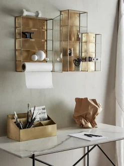 Estantería de pared de metal con baldas y puerta de cristal Ada