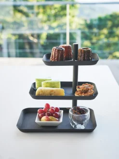 Fuente 3 pisos de metal Tower