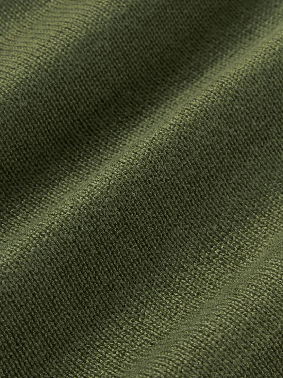 Funda de cojín artesanal de punto grueso Adyna