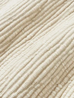 Funda de cojín de lana bordada Jaira