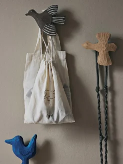 Gancho de pared artesanal de madera de álamo Anton aus Espenholz