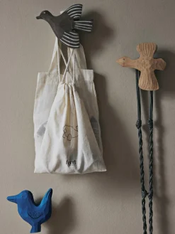 Gancho de pared de madera de álamo artesanal Billie Bird